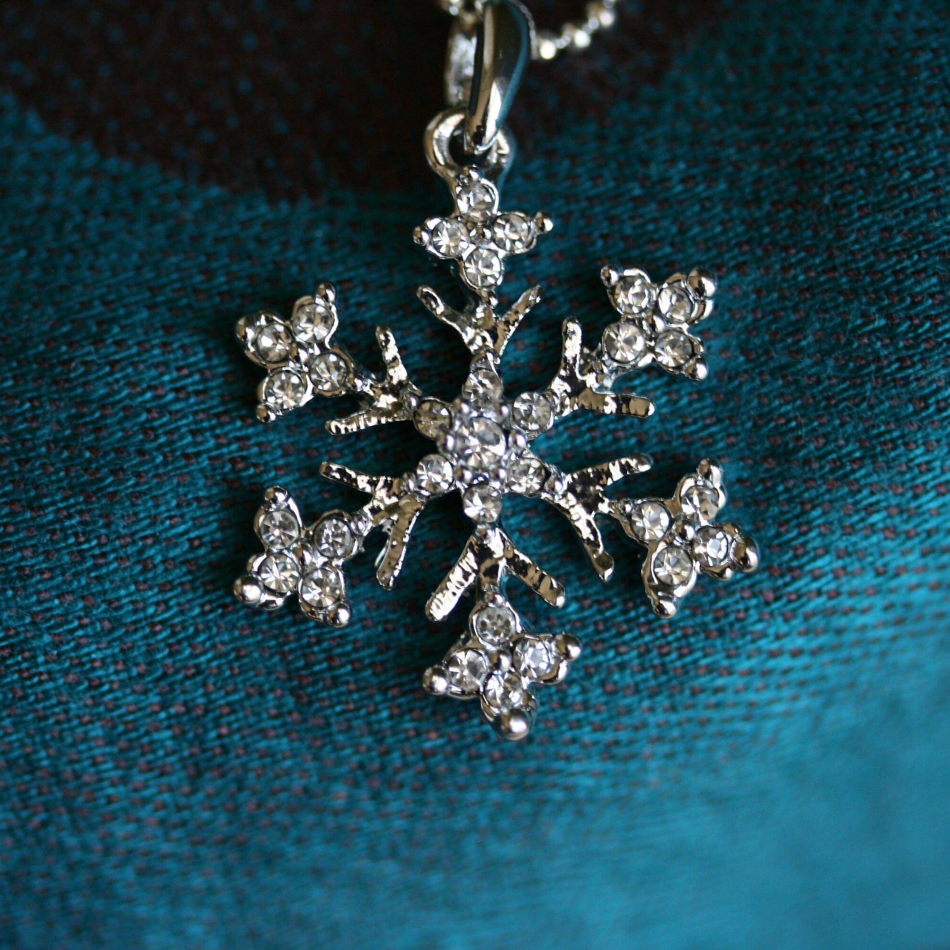 Rhinestone Snowflake Pendant with silver chain