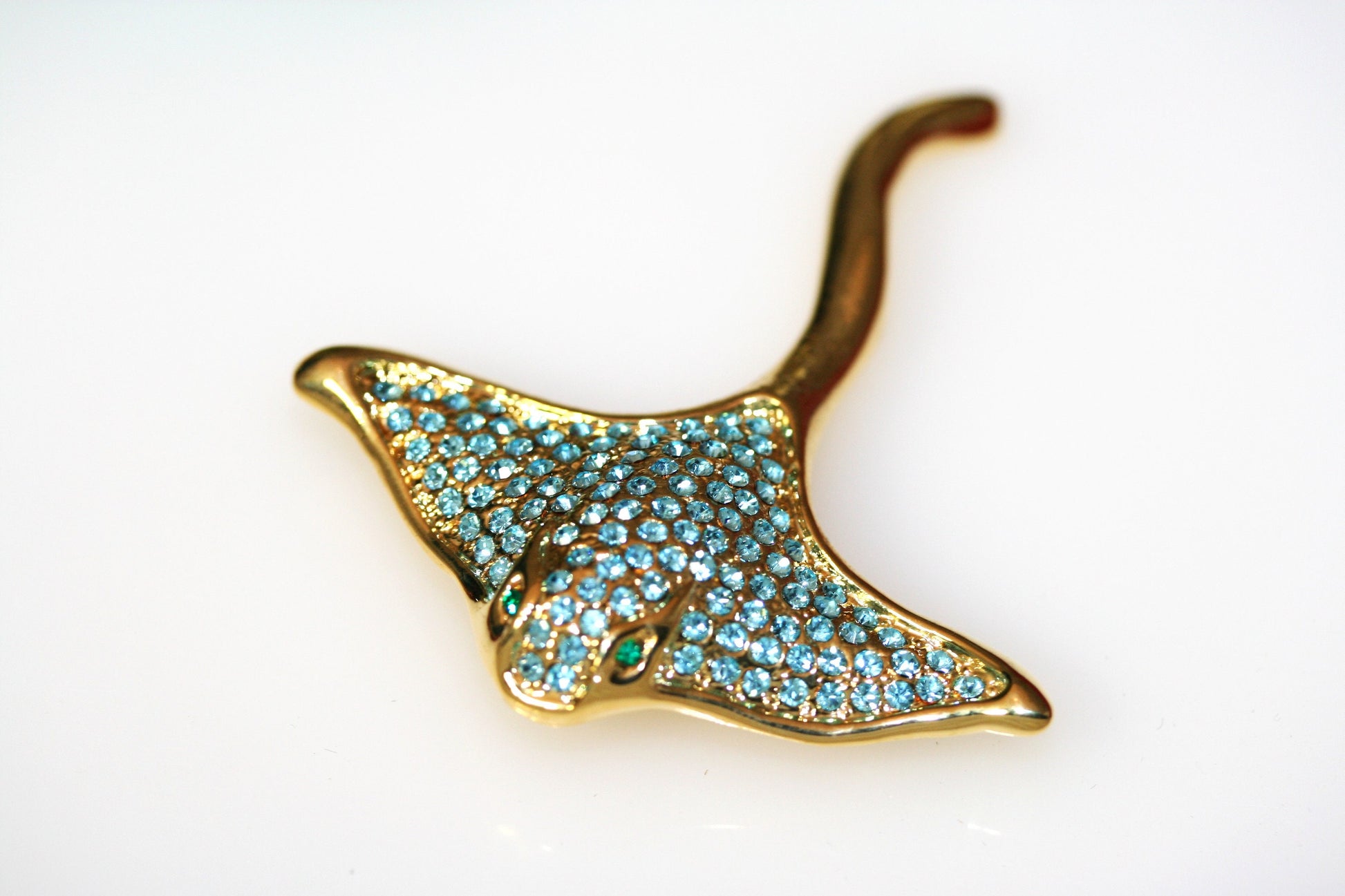 Rhinestone Stingray Fish Pin Shark Manta Ray Aquamarine Brooch Rhinestone Manta Ray (Devil fish) Brooches