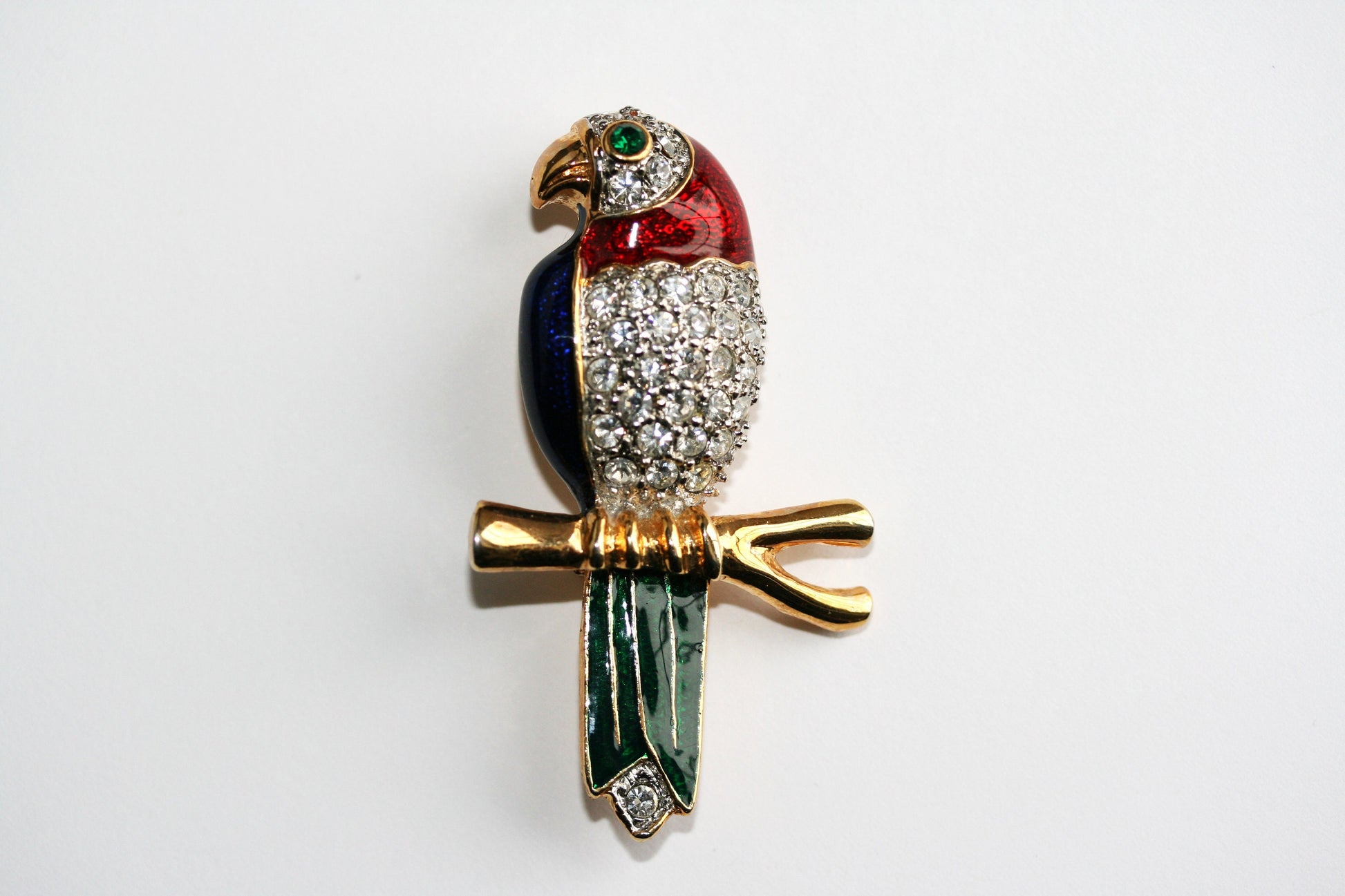 Vintage Adorable Retro Enamel and Rhinestone Parrot Pin Parrot Bird Brooch
