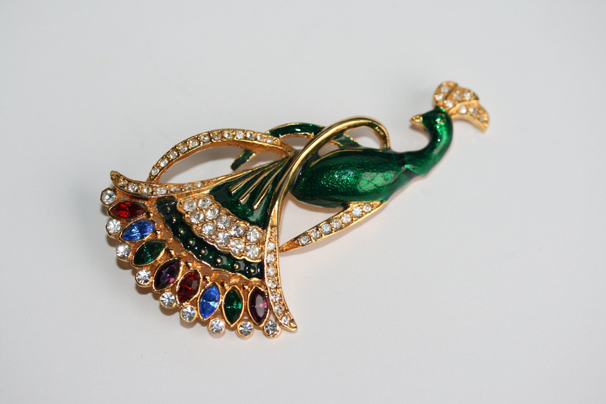 Fashion Accessories Peacock Brooch Vintage Peacocks pin Multi Color Crystal Peacock Brooch