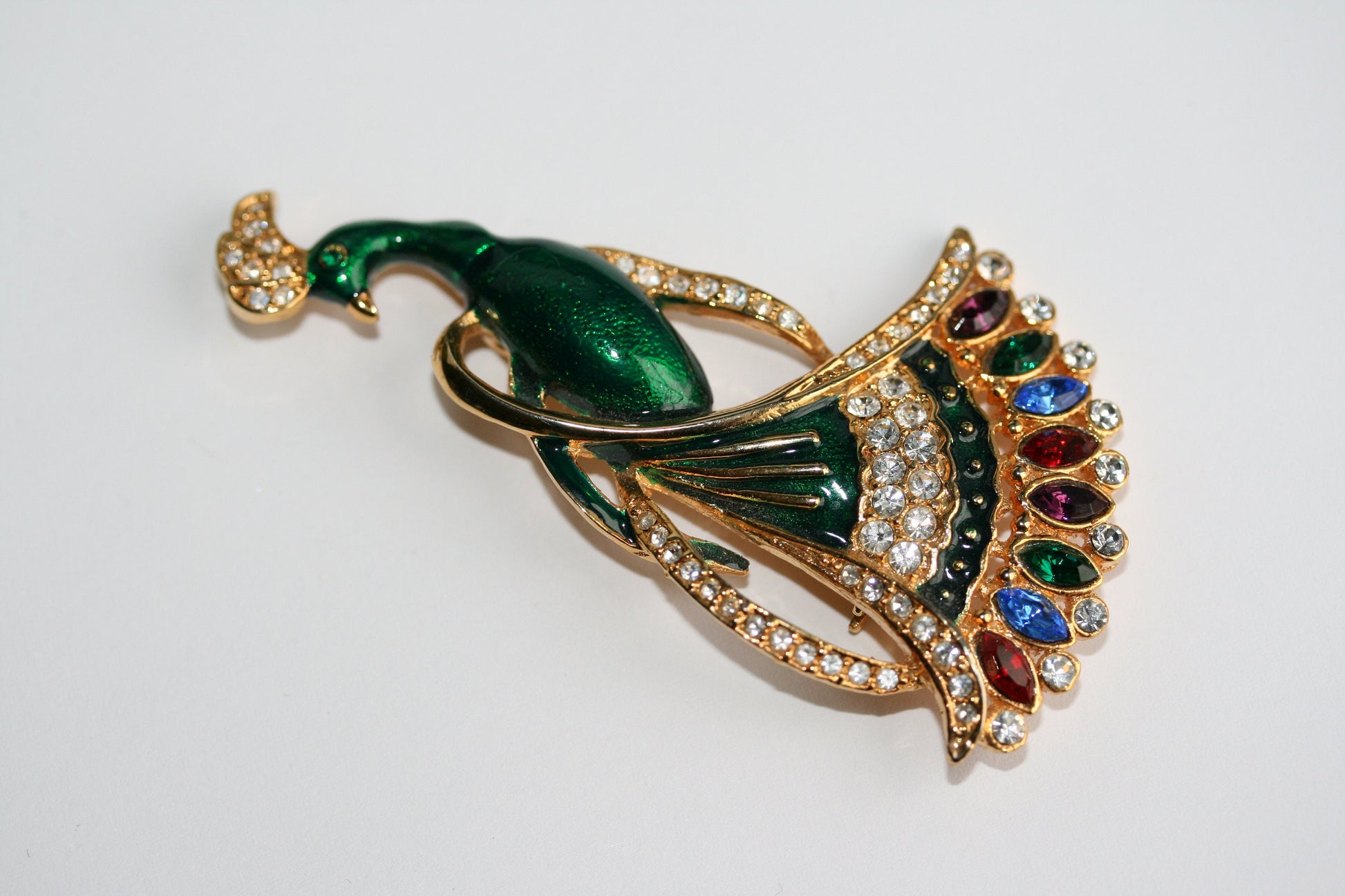 Fashion Accessories Peacock Brooch Vintage Peacocks pin Multi Color Crystal Peacock Brooch
