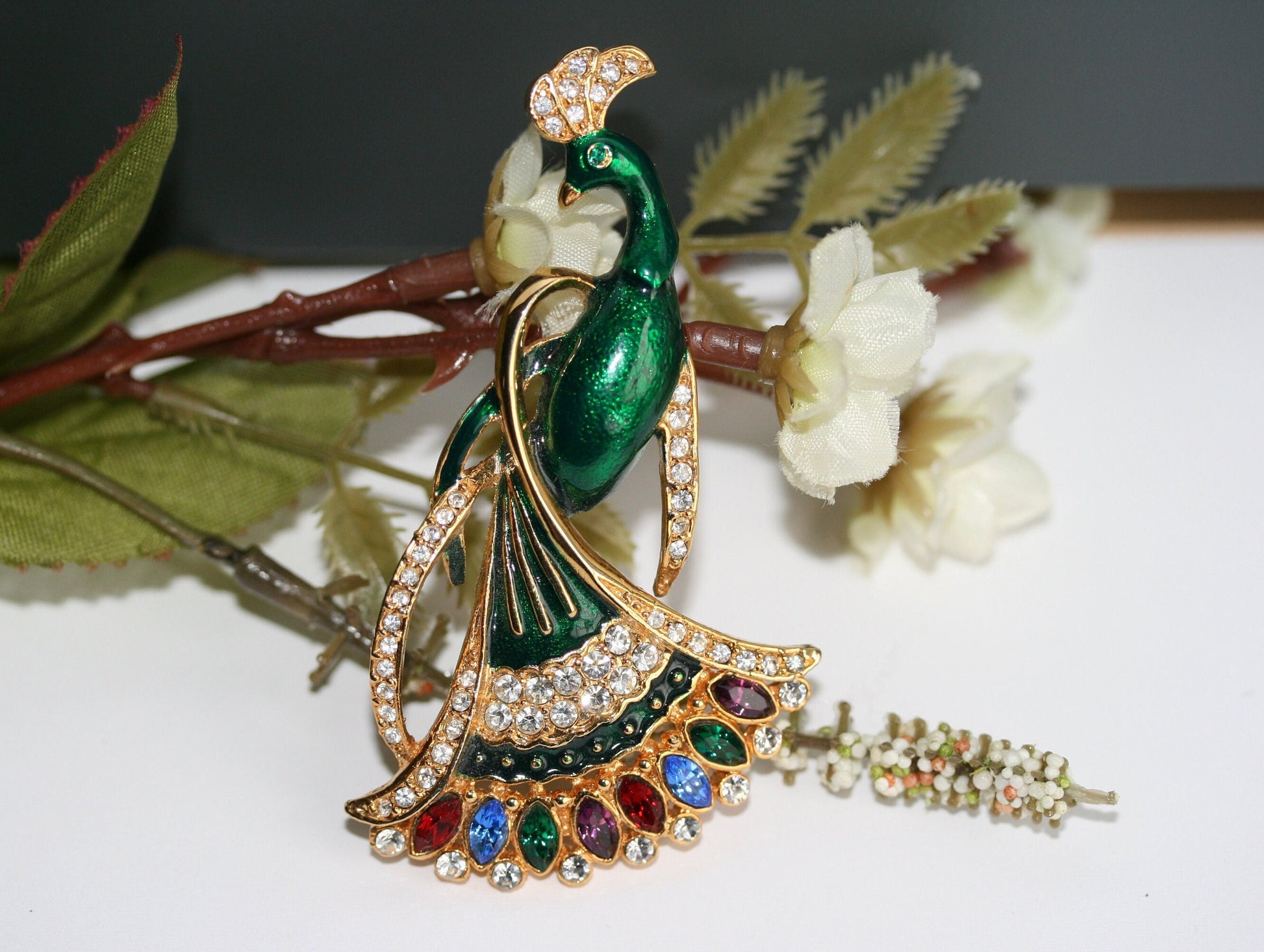 Fashion Accessories Peacock Brooch Vintage Peacocks pin Multi Color Crystal Peacock Brooch