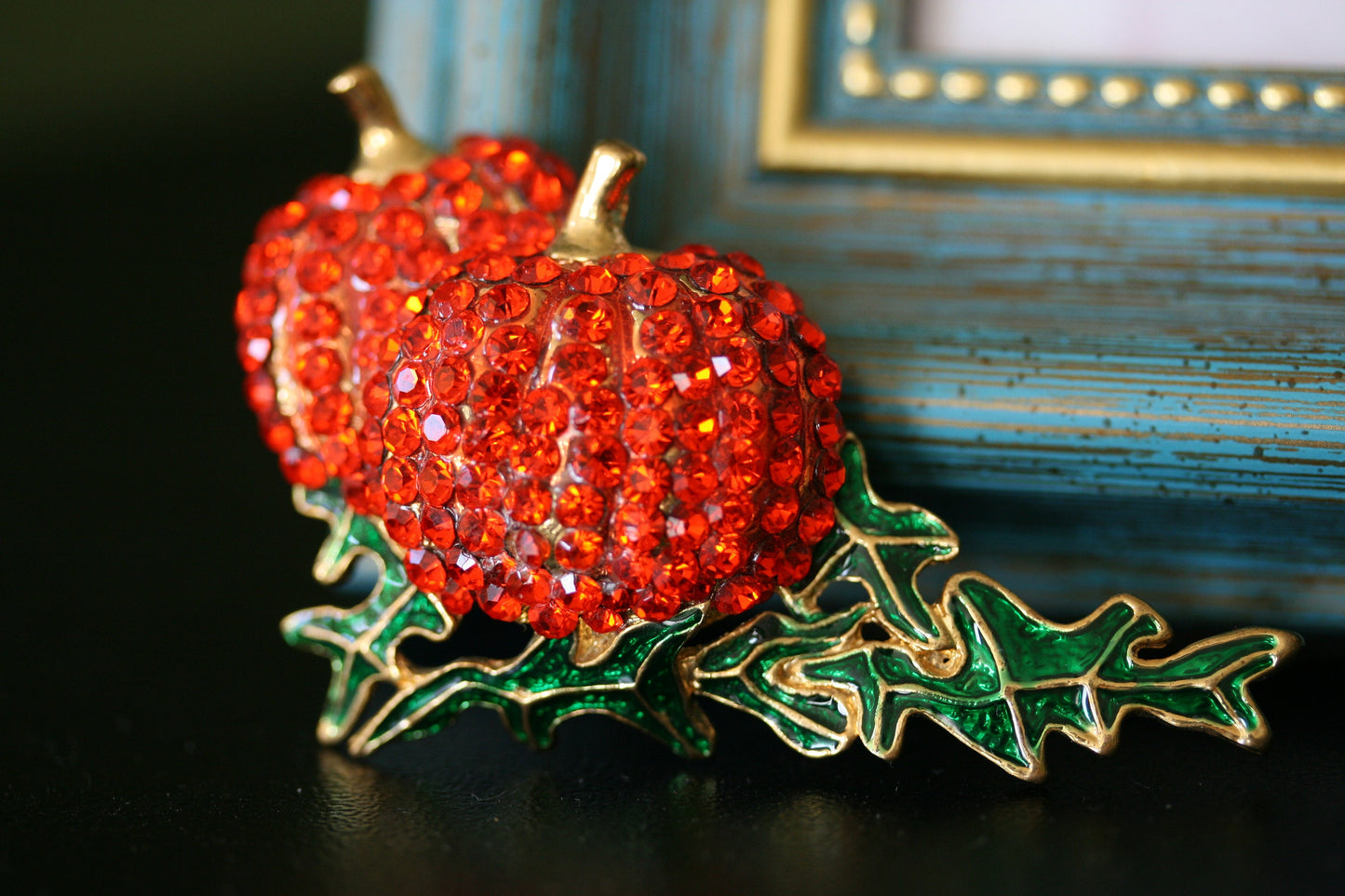 Gold Tone PUMPKIN Pin Brooch Rhinestone Autumn Fall Thanksgiving Jewelry