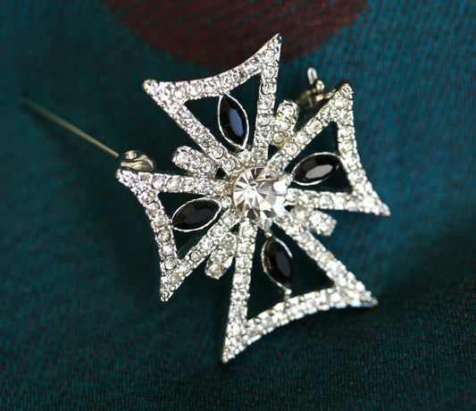 Vintage MALTESE CROSS Brooch Pin Silver plated With Black and Clear Crystal