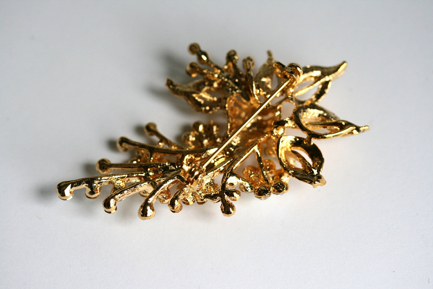 Floral Rhinestone Brooch Pin Flower Shaped Brooch Decorated With Shiny Rhinestone Clothing Lapel Pin For Women