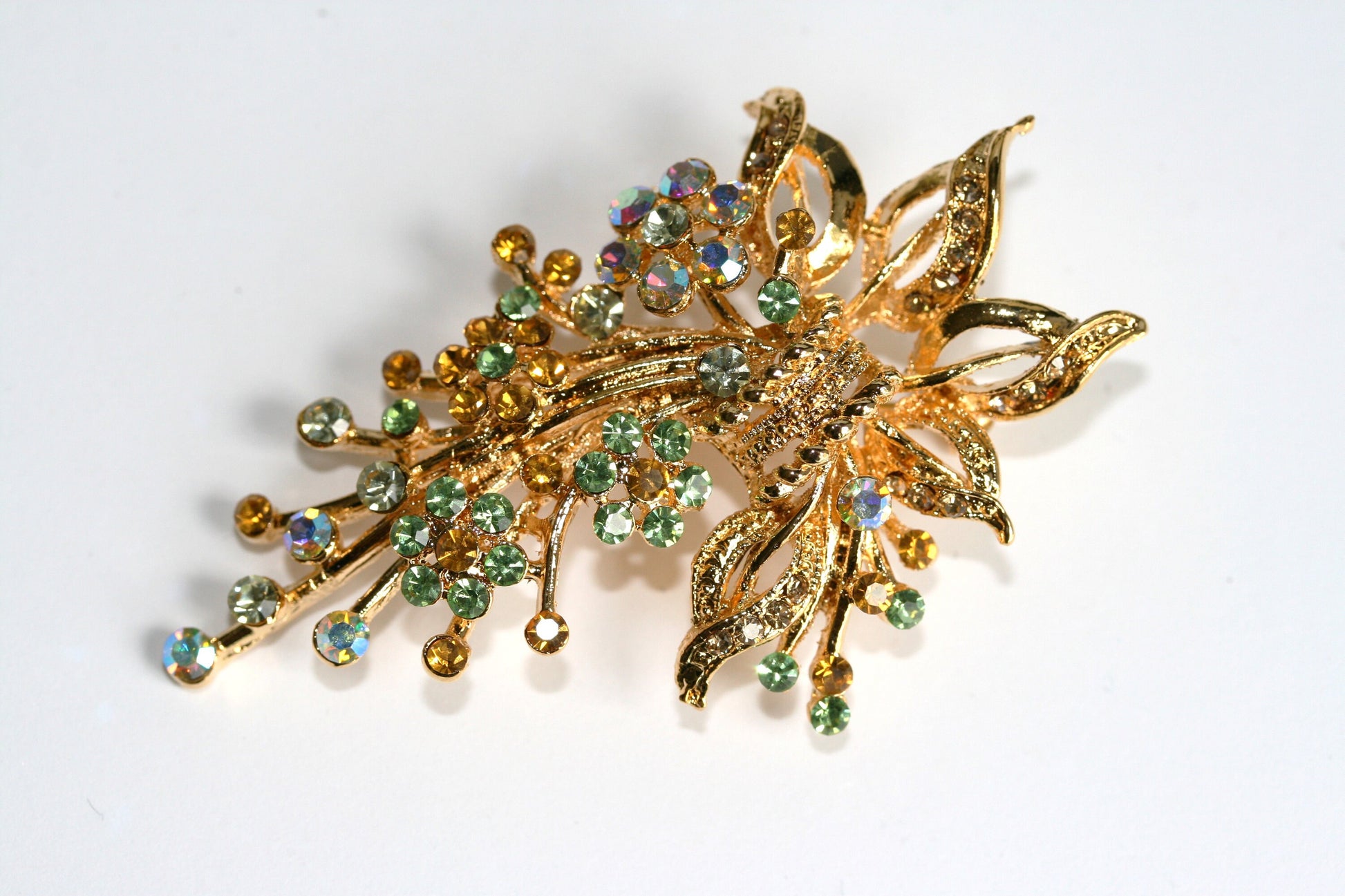 Floral Rhinestone Brooch Pin Flower Shaped Brooch Decorated With Shiny Rhinestone Clothing Lapel Pin For Women