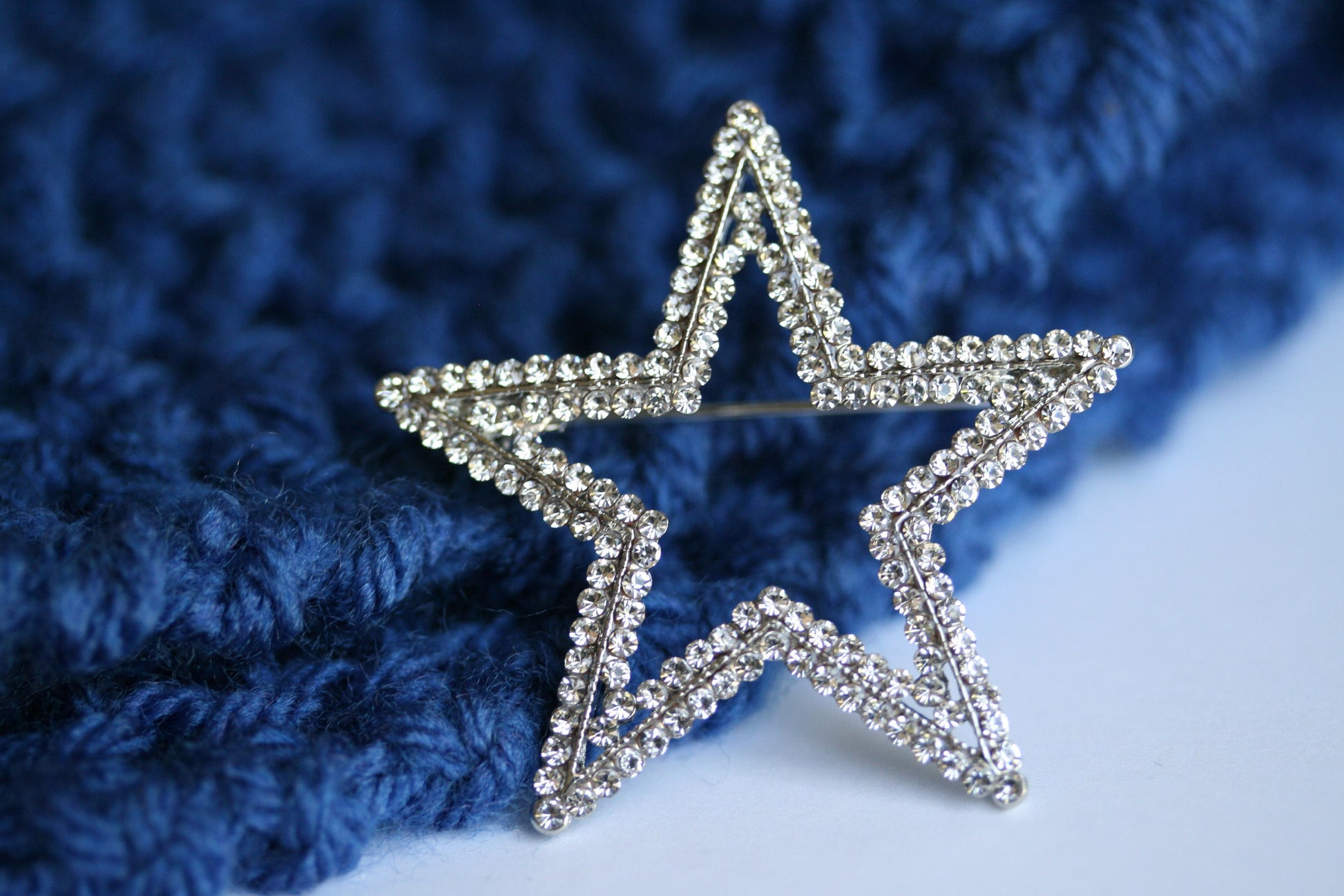 Silver Plated Clear Austrian Crystal Open Layered Star Brooch Rhinestone Star Pin