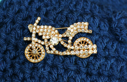 Vintage Rhinestone Motorcycle Spinning Wheels Gold Tone Brooch Motorcycle 3D Harley Prong Rhinestone Brooch Pin