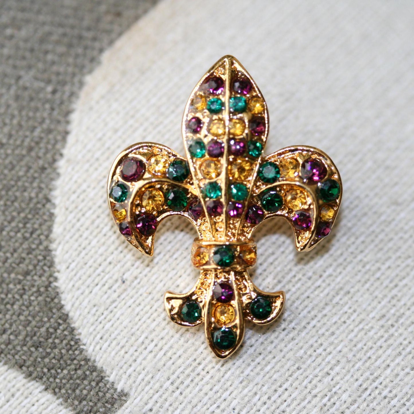 Mardi Gras French Fleur De Lis Flower Floral Pin Brooch, Fleur De Lis Brooch Jewelry Gift for Her