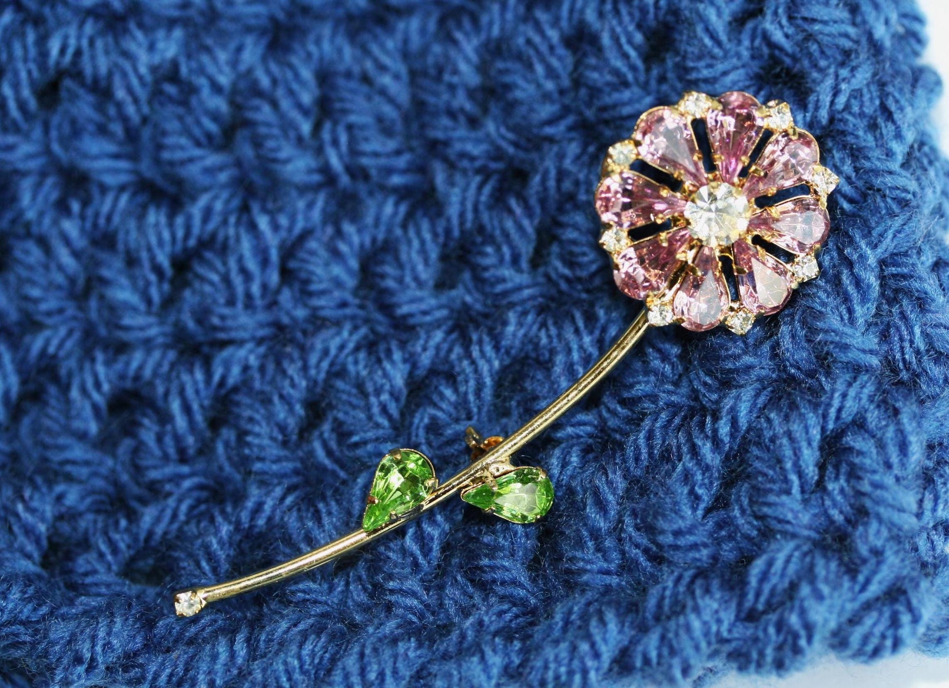 Vintage Estate Flower Brooch Pink Rhinestones Figural Pin Floral Flower Daisy Brooch