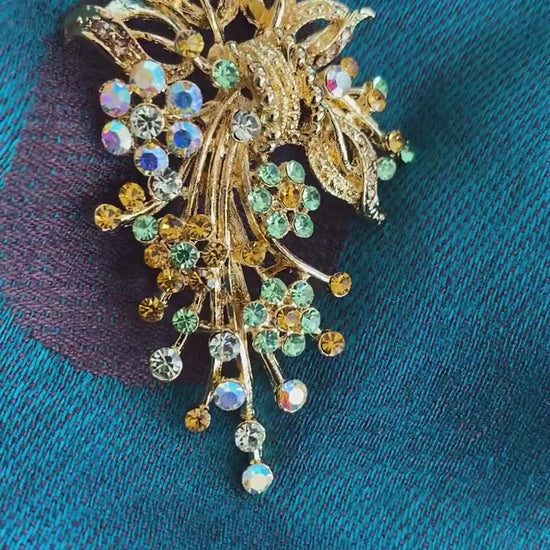 Floral Rhinestone Brooch Pin Flower Shaped Brooch Decorated With Shiny Rhinestone Clothing Lapel Pin For Women