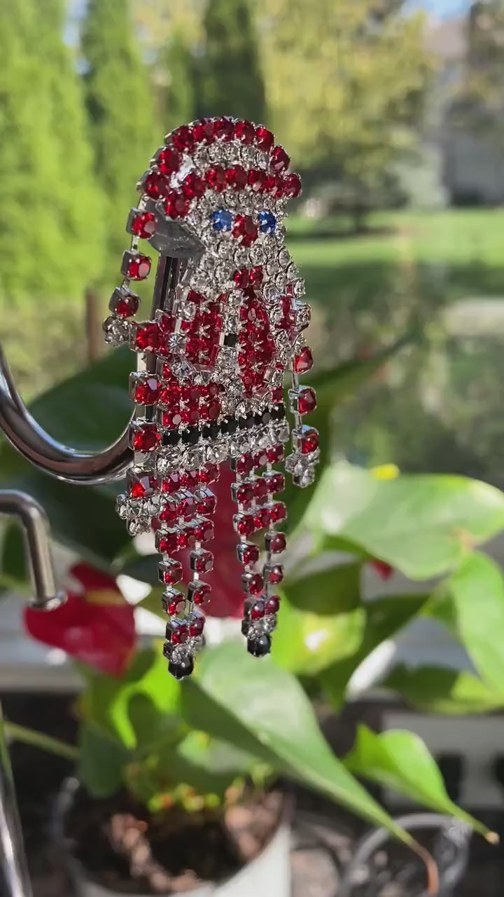 Santa Claus Dangle Prong Set Rhinestone Christmas Brooch Pin, Holiday Jewelry, Gift