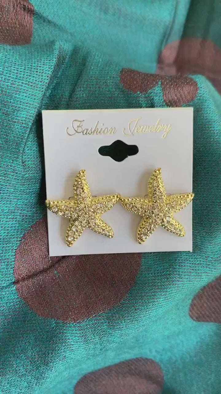 Rhinestone Starfish Post Earrings. Star Fish Stud Earrings. Beach Starfish Stud Bridal Wedding Earrings