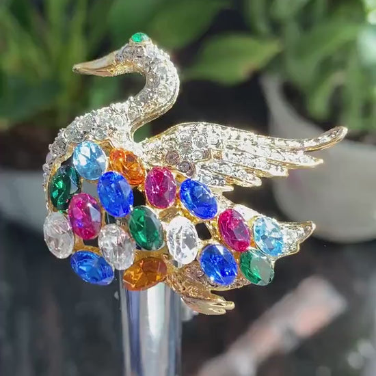 Rainbow Box Swan Brooch Pins for Women, Fashion Crystal with Swarovski Rhinestone Swan Jewelry Women's Brooches & Pins