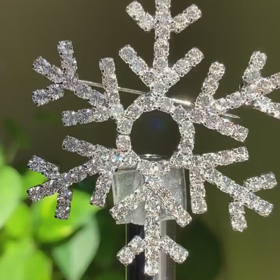 Super Sparkling Rhinestone Christmas Snowflake Brooch,  Winter Snowflake Pin, Holiday Xmas Snowflake Jewelry Gift