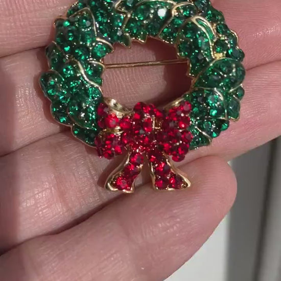 Vintage Rhinestone Christmas Wreath Brooch With Red Bow, Xmas Holiday Jewelry Gift, Wreath Pin
